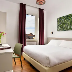https://colosseo-panorama.it-romehotels.com